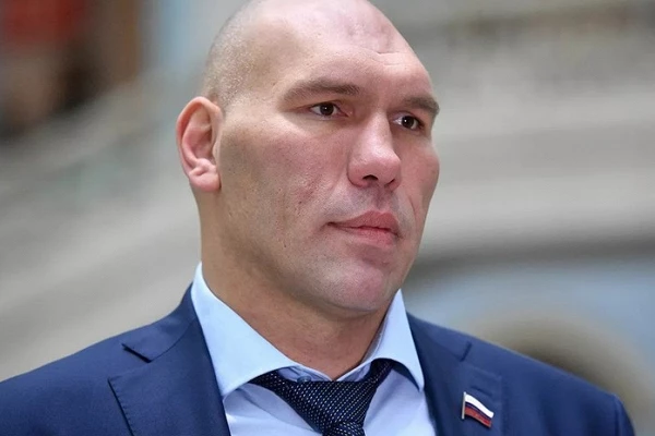 Валуев сделал прогноз на бой Хабиба с Гэтжи
